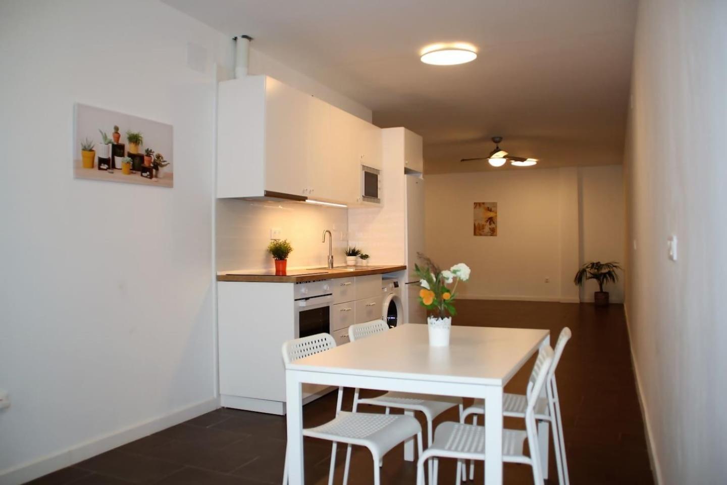 La Caramba Amplio Apartamento En La Playa Málaga Extérieur photo