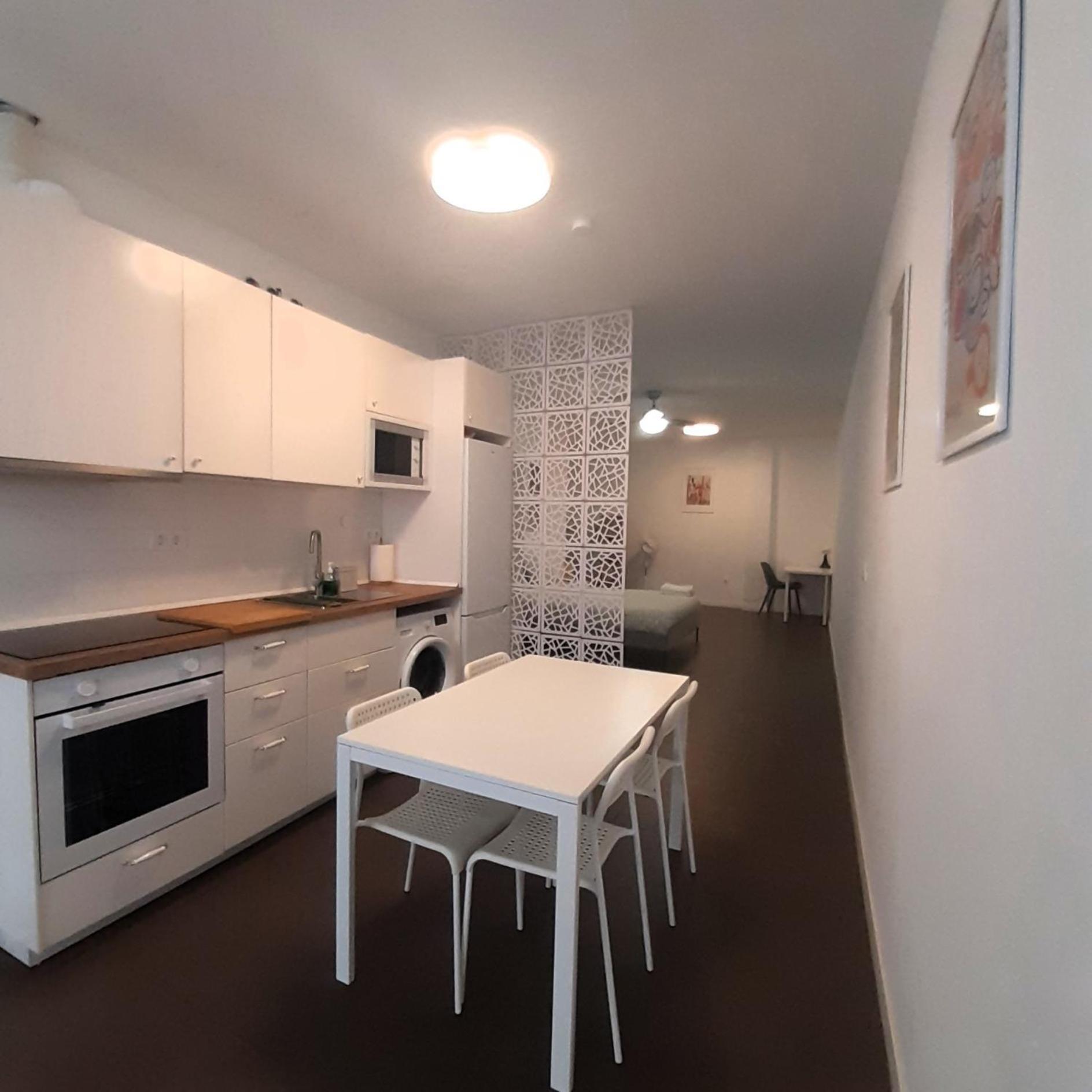 La Caramba Amplio Apartamento En La Playa Málaga Extérieur photo