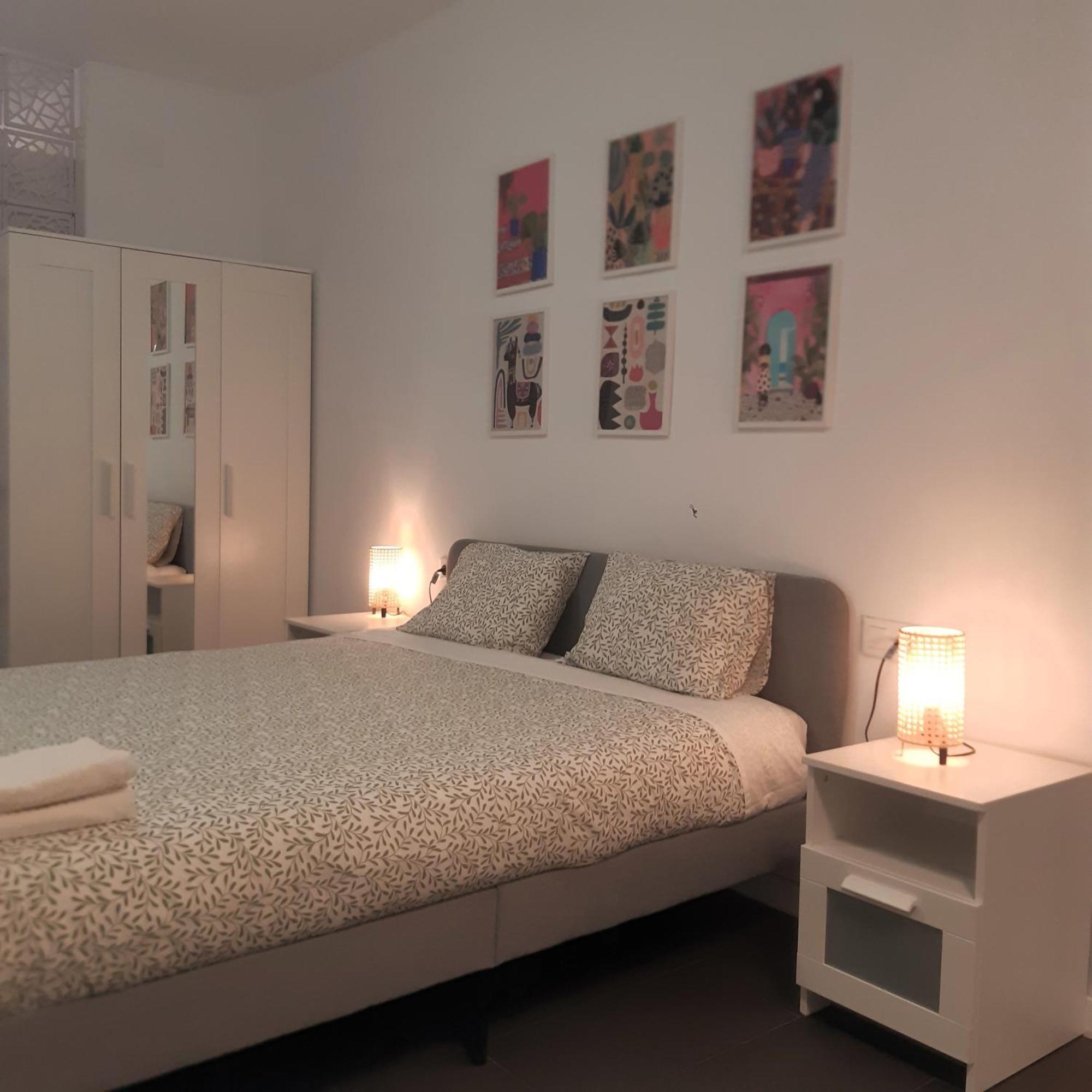 La Caramba Amplio Apartamento En La Playa Málaga Extérieur photo