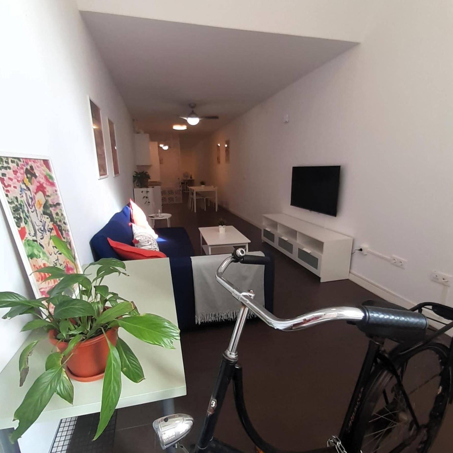 La Caramba Amplio Apartamento En La Playa Málaga Extérieur photo